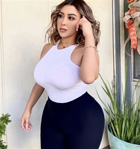 curvy latina Search